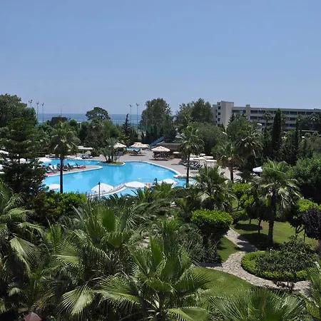 Fame Hotel 4*