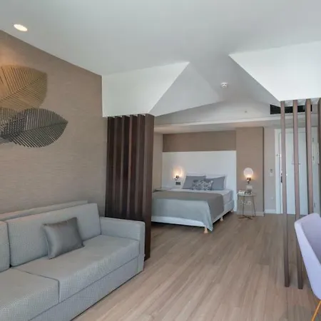 Fame Hotel 4*